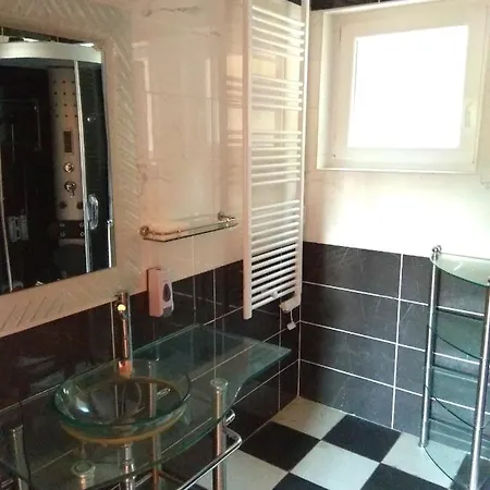 Koppi Haz Semesterbostad *