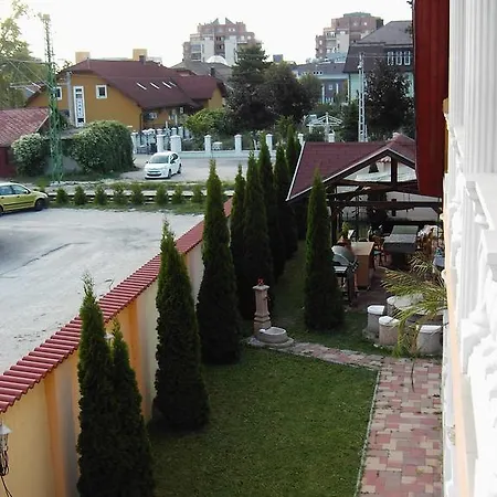 Semesterbostad Koppi Haz *